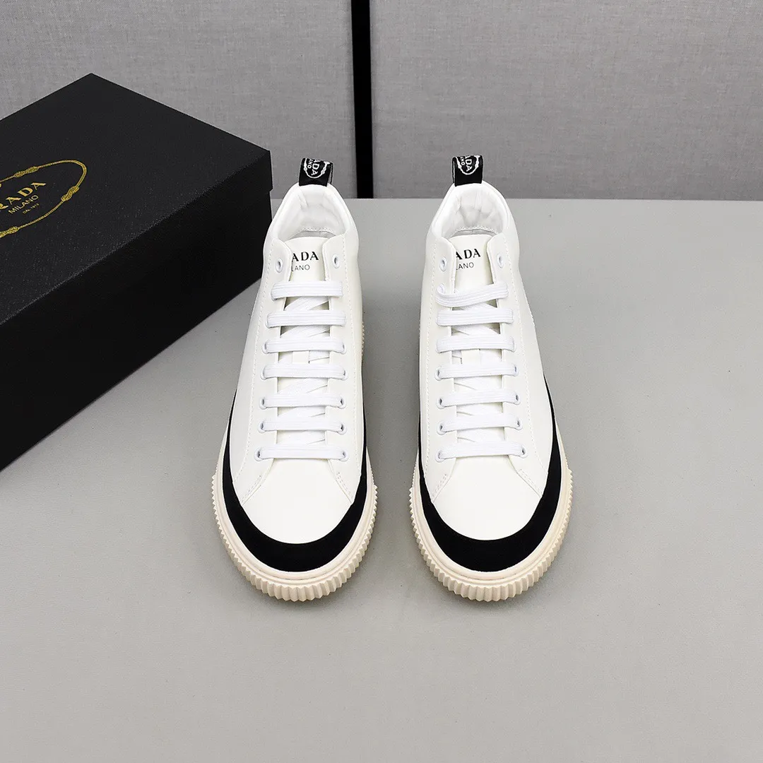 PRADA [Prada] high-top sports and casual shoes. Men's shoes 💰440💰. The upper is made of cowhide, sheepskin lining, rubber outsole, comfortable on the feet, men's size 38-44, choose according to your usual wearing size.